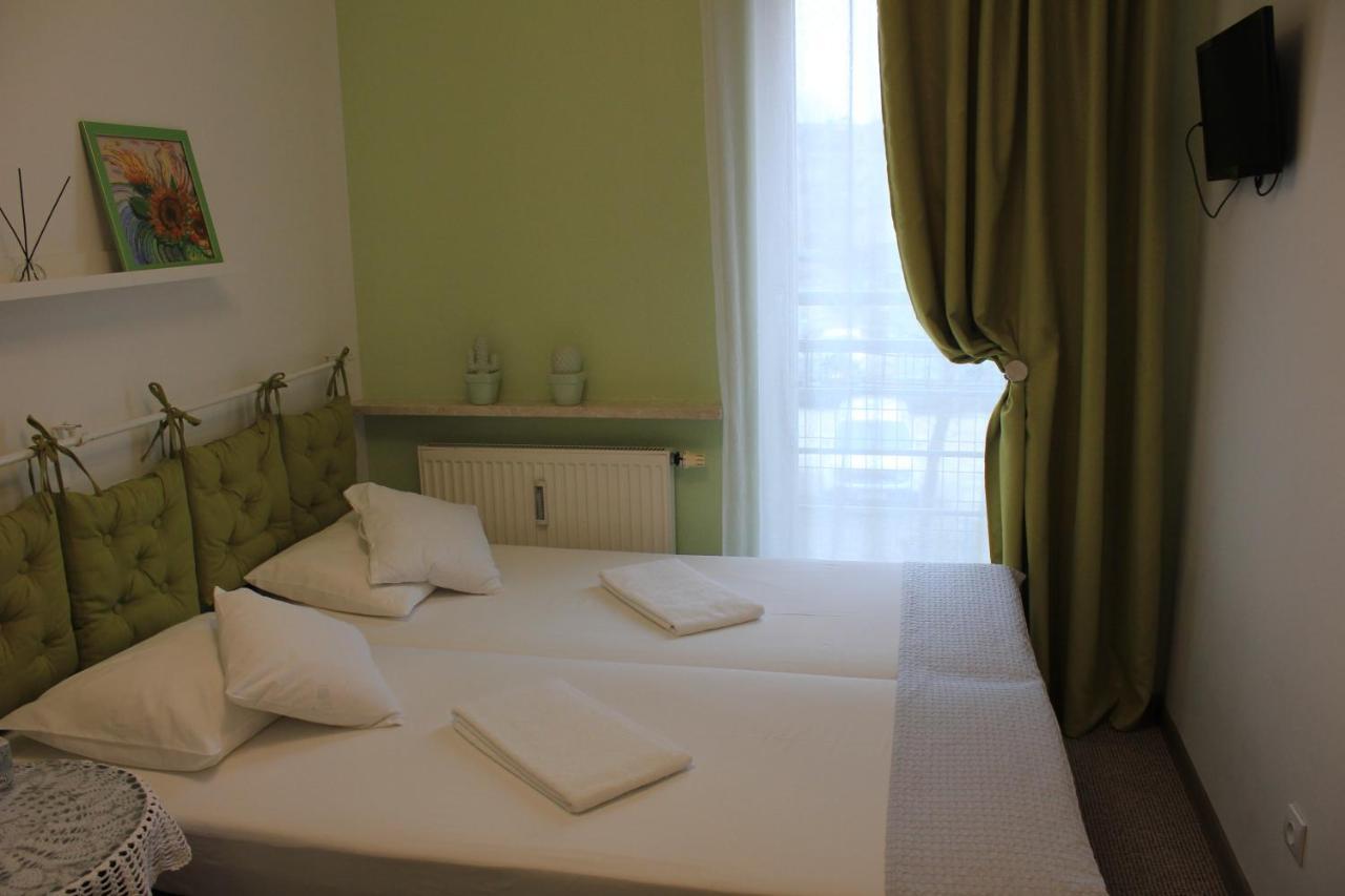 Rum i privatbostad Kolorowa Guest Warszawa