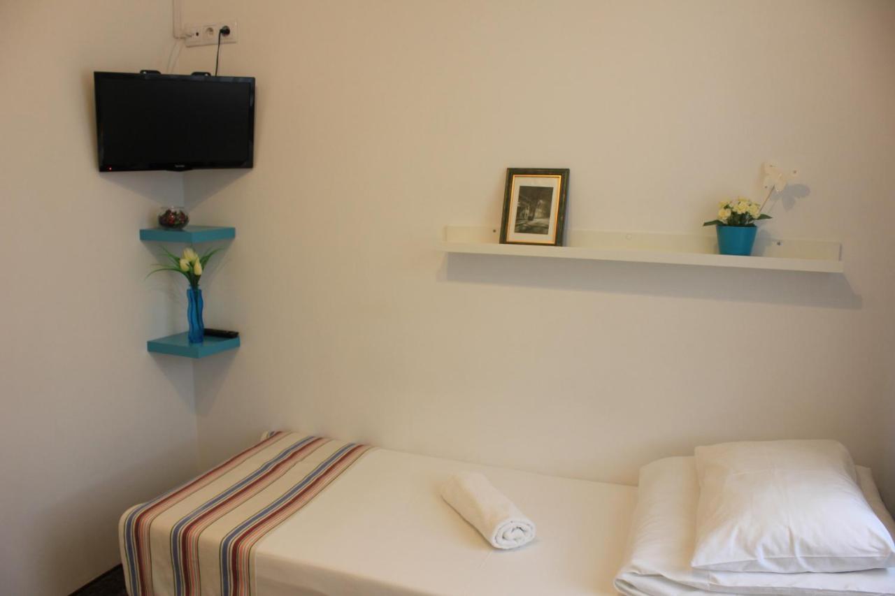 Rum i privatbostad Kolorowa Guest Warszawa